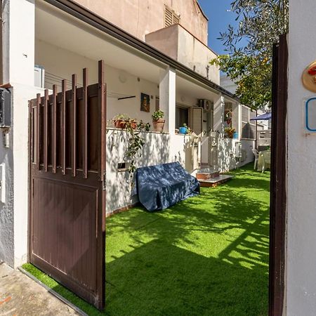 Monolocale Gio Apartment Carbonia Luaran gambar