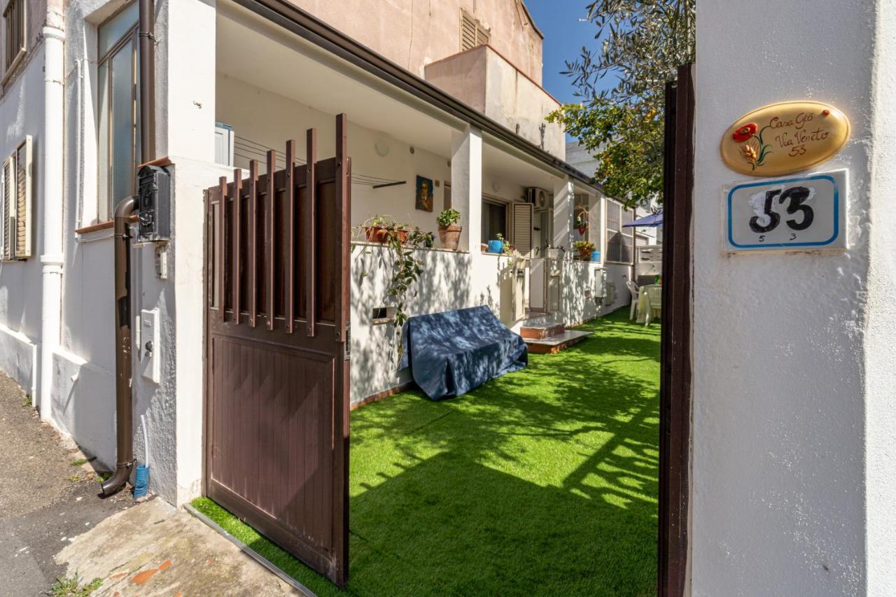 Monolocale Gio Apartment Carbonia Luaran gambar